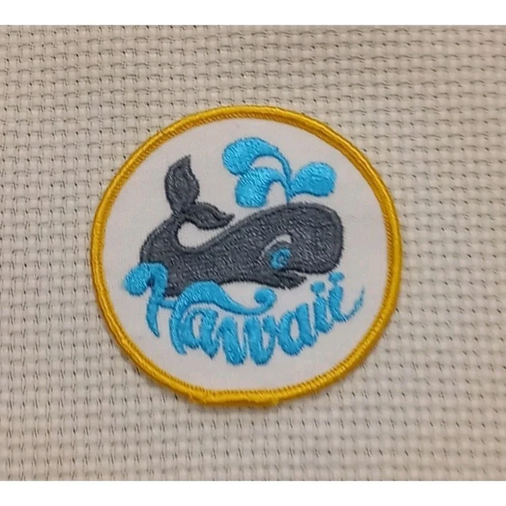 Vintage‎ Hawaii Souvenir Patch Embroidered Gray Whale Badge Hawaii Patch
